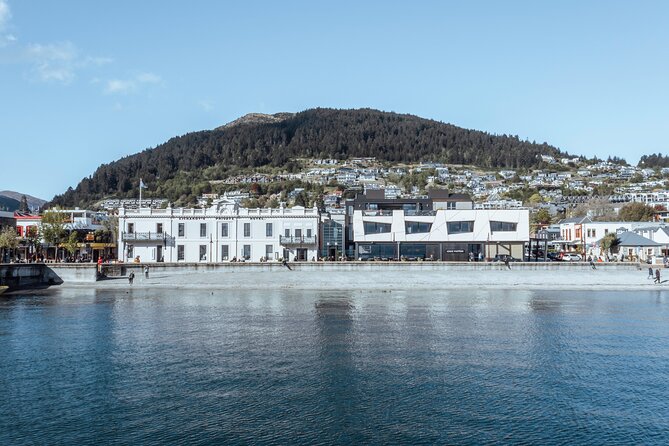 Queenstown Progressive Dinner & Wine Tour | 3 Stunning Locations - Start: 43 Camp Street and the smoothest kind of first move