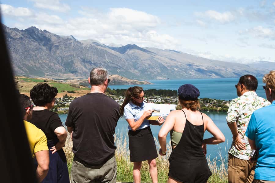 Queenstown: Scenic Highlights, Tour with Wine & Lake Cruise - Key highlights you’ll actually notice