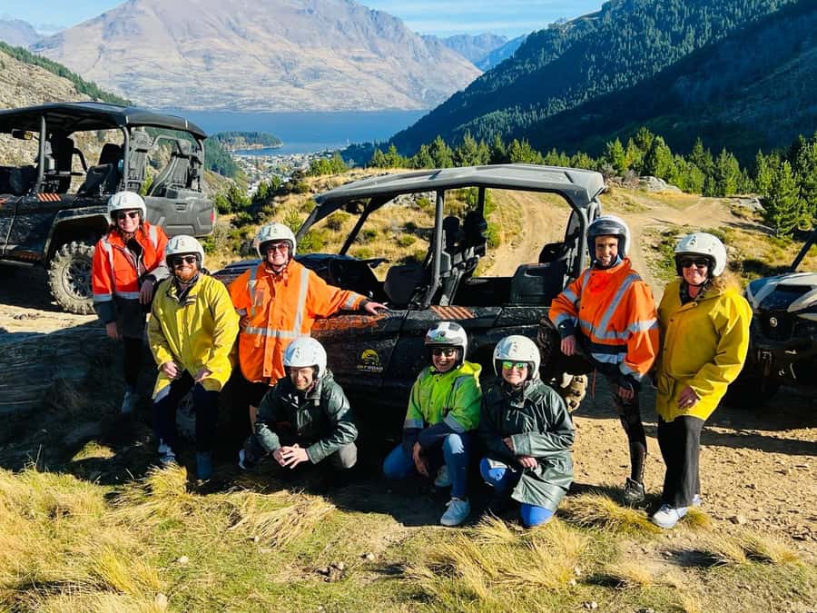 Queenstown: Self Drive Guided Buggy Tour - Safety briefing, helmets, and how practice works