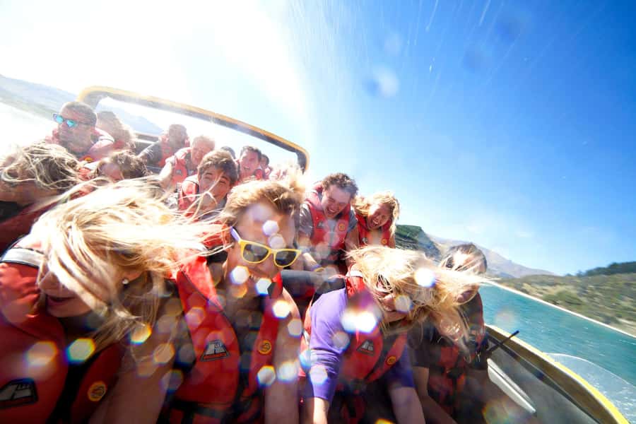 Queenstown: Shotover River and Kawarau River Jet Boat Ride - Heated handrails, cold wind, and what to actually wear