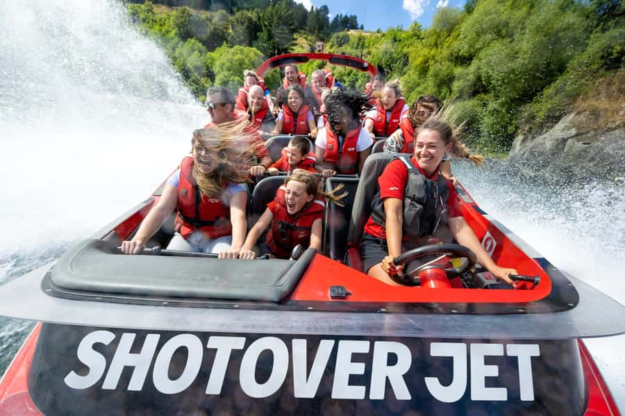 Queenstown: Shotover River Extreme Jet Boat Experience - Who should book this extreme Shotover jet boat?