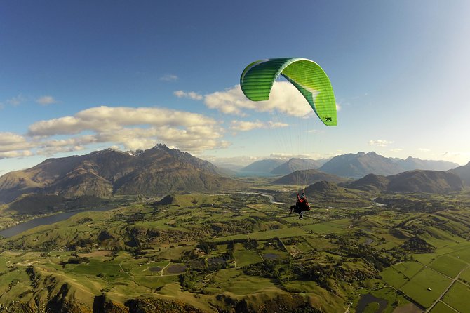 Queenstown Tandem Paragliding from Coronet Peak - The 90-minute flow from Camp Street to Coronet Peak