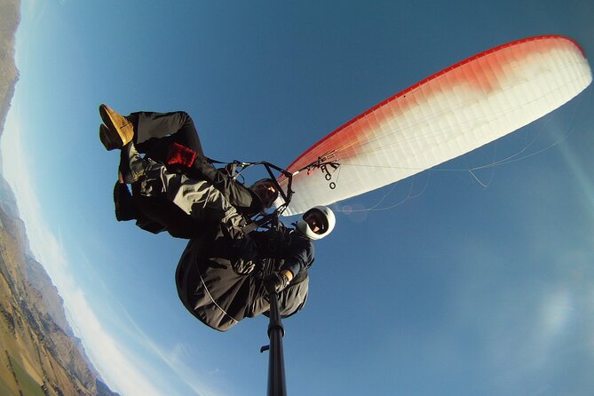 Queenstown Tandem Paragliding from Coronet Peak - Tandem setup and safety briefing: how you get comfortable fast
