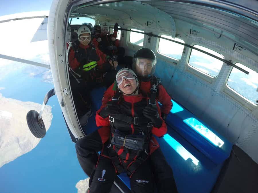 Queenstown: Tandem Skydive Experience - The flight up and the jump: what happens over Lake Wakatipu