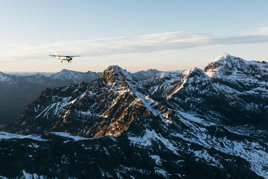 Queenstown: Tasman Glacier Helihike with Flight Transfers - Switching to helicopter: the Tasman Glacier approach