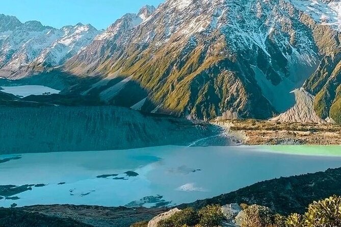 Queenstown to Christchurch One Way Tour Via Lake Tekapo & Mt Cook - Lake Pukaki and Lake Tekapo: where the color does the talking