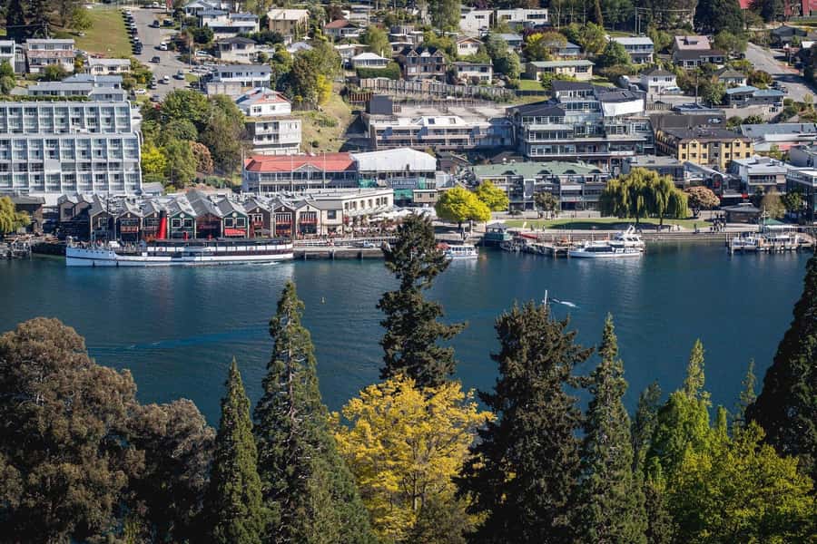 Queenstown: TSS Earnslaw Cruise of Lake Whakatipu - Food and Drinks: What You Pay For (and What You Don’t)