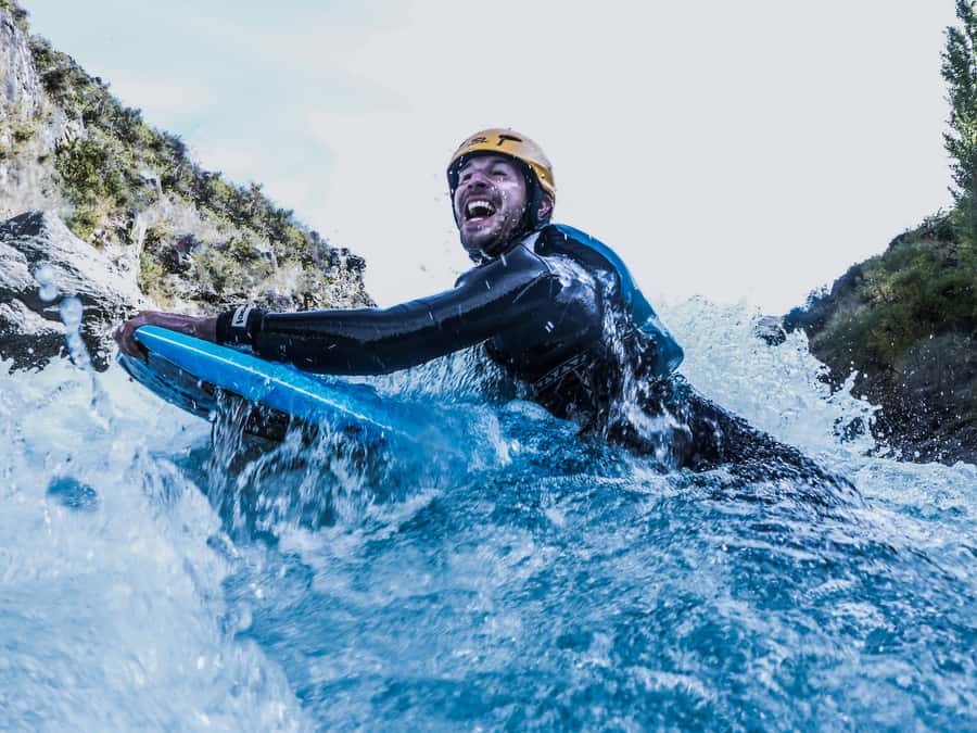 Queenstown: White Water Surfing Along the Kawarau River - Up to Grade 3 Rapids: What You’re Chasing on the Water