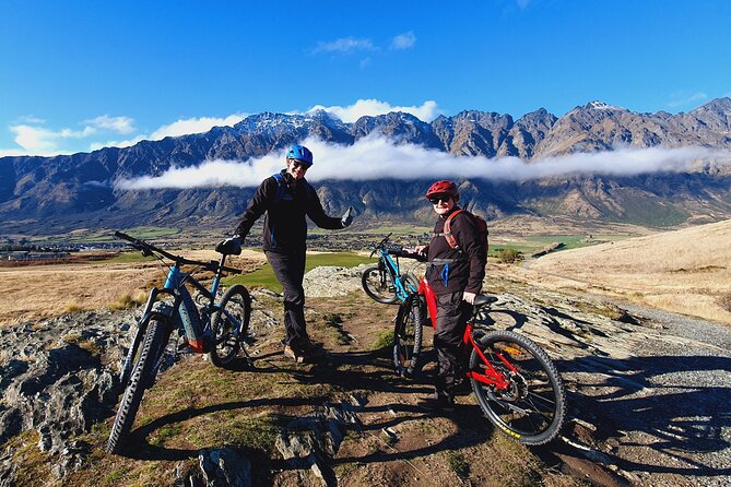 Scenic Guided eBike Tour Ride to the Lake - Starting Point in Frankton: Easy to Find, Simple to Return