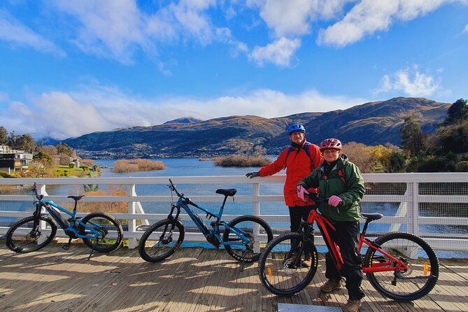 Scenic Guided eBike Tour Ride to the Lake - Following the Shotover and Kawarau: Nature Walk Vibes