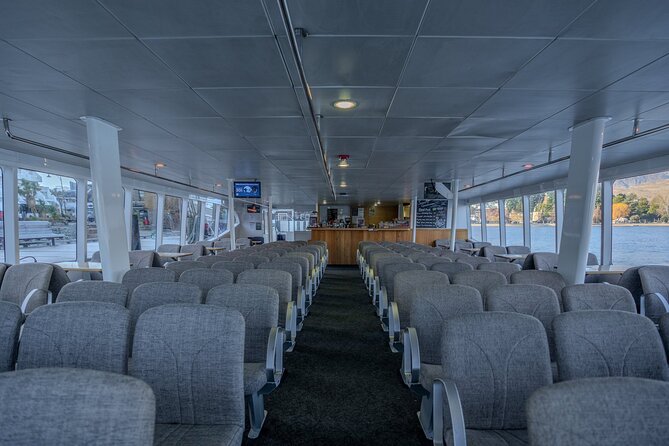 Scenic Queenstown Lake Cruise - The skipper’s talk: wildlife facts and lake history that stick