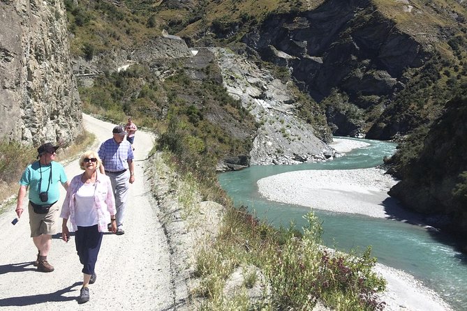 Skippers Canyon 4WD Tour from Queenstown - Canyon Views and Mini-Walks: Frodo-Spotting and Short Stroll Energy